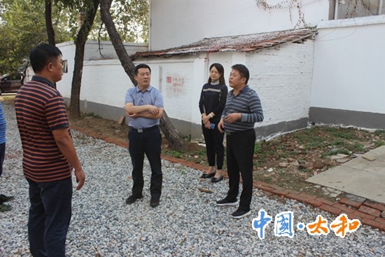 太和县委书记杨波到关集镇调研指导脱贫攻坚工作