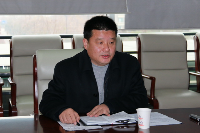 12月11日,颍上县召开循环经济园区第一次筹备会,县委副书记,县长